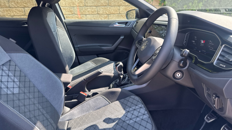 Volkswagen Polo 1.0 TSI R-Line 5dr Petrol Hatchback